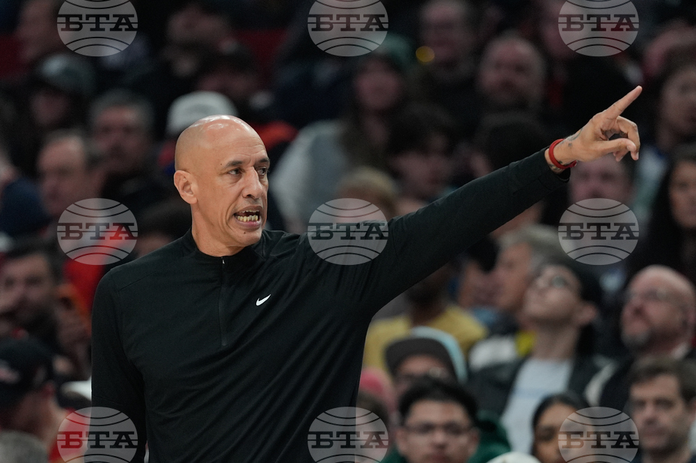 Kings Trail Blazers Basketball