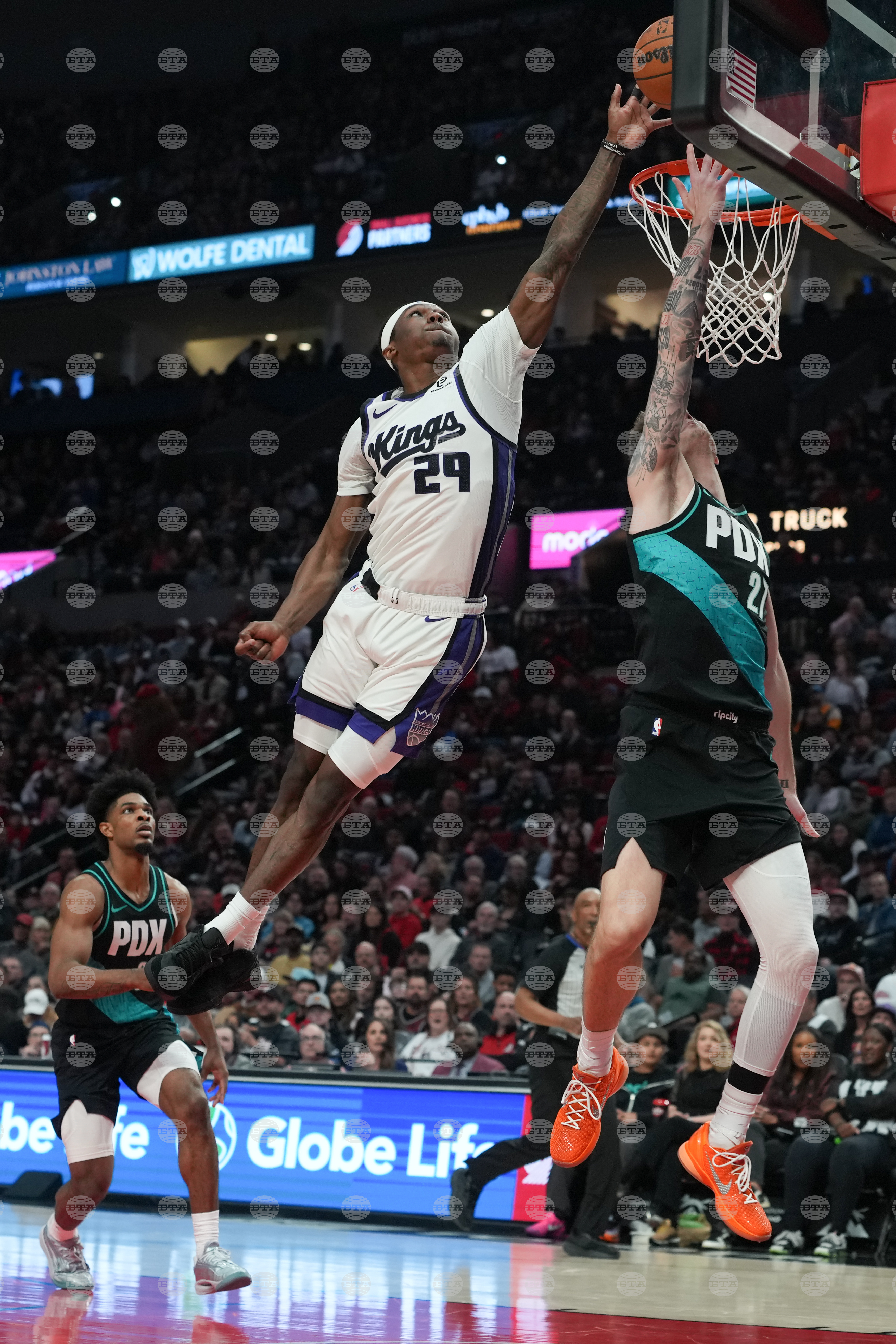 Kings Trail Blazers Basketball