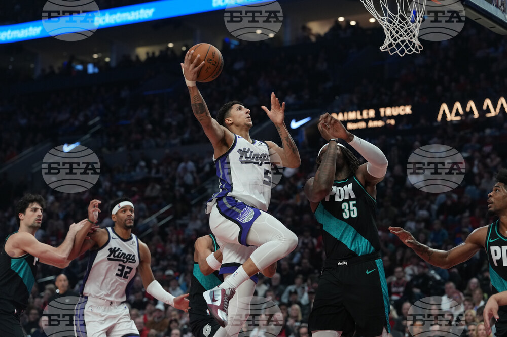 Kings Trail Blazers Basketball