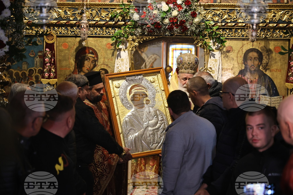 Бачковски манастир - чудотворна икона на Света Богородица