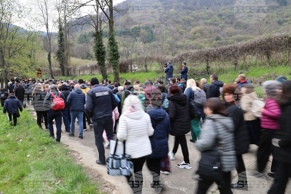 Бачковски манастир - чудотворна икона на Света Богородица