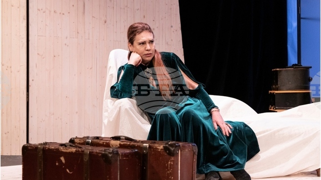 Ивайло Христов за „Чайка“ в Младежкия театър: Опитахме се да приближим Антоша Чехонте до доктор Чехов