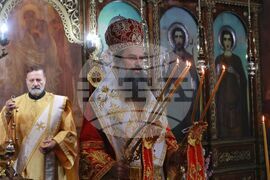 Храм „Възкресение Христово“ - света литургия