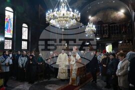 Храм „Възкресение Христово“ - света литургия