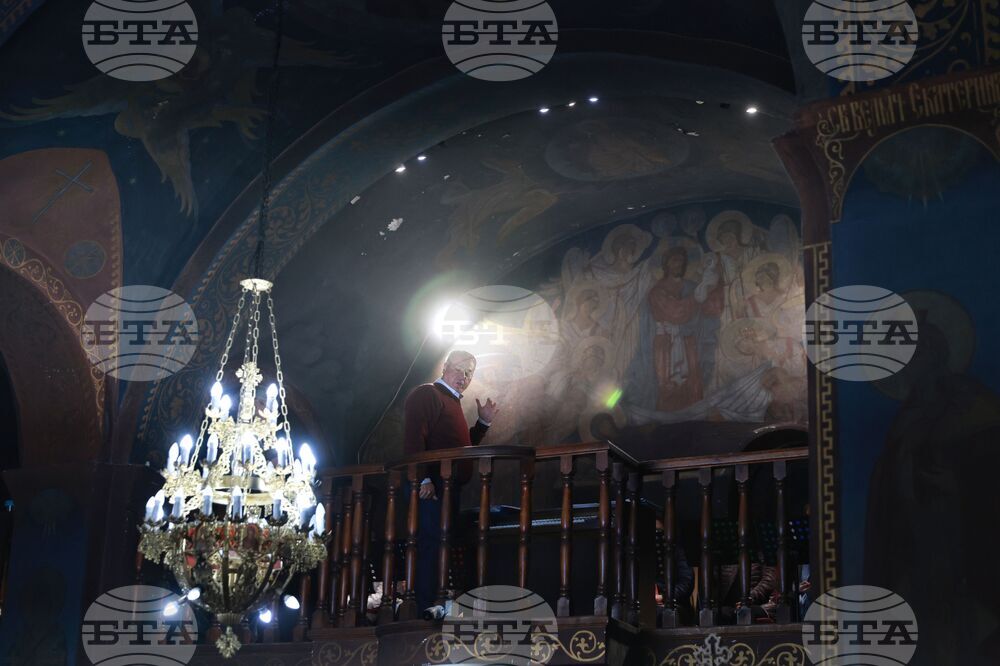 Храм „Възкресение Христово“ - света литургия