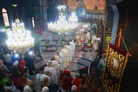 Храм „Възкресение Христово“ - света литургия