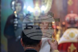 Храм „Възкресение Христово“ - света литургия