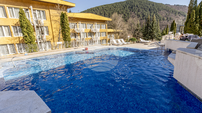 Балнеологичен лечебен център „Камена“ във Велинград съчетава природните богатства на региона с модерна медицинска грижа