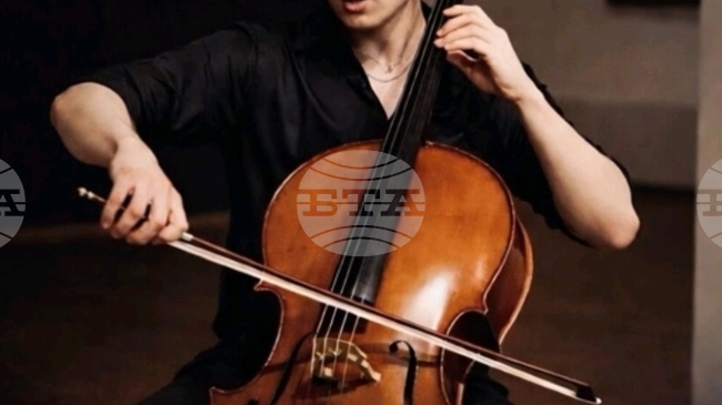 Челистът Филип Цочев ще изнесе концерт в Софийската градска художествена галерия на 15 април