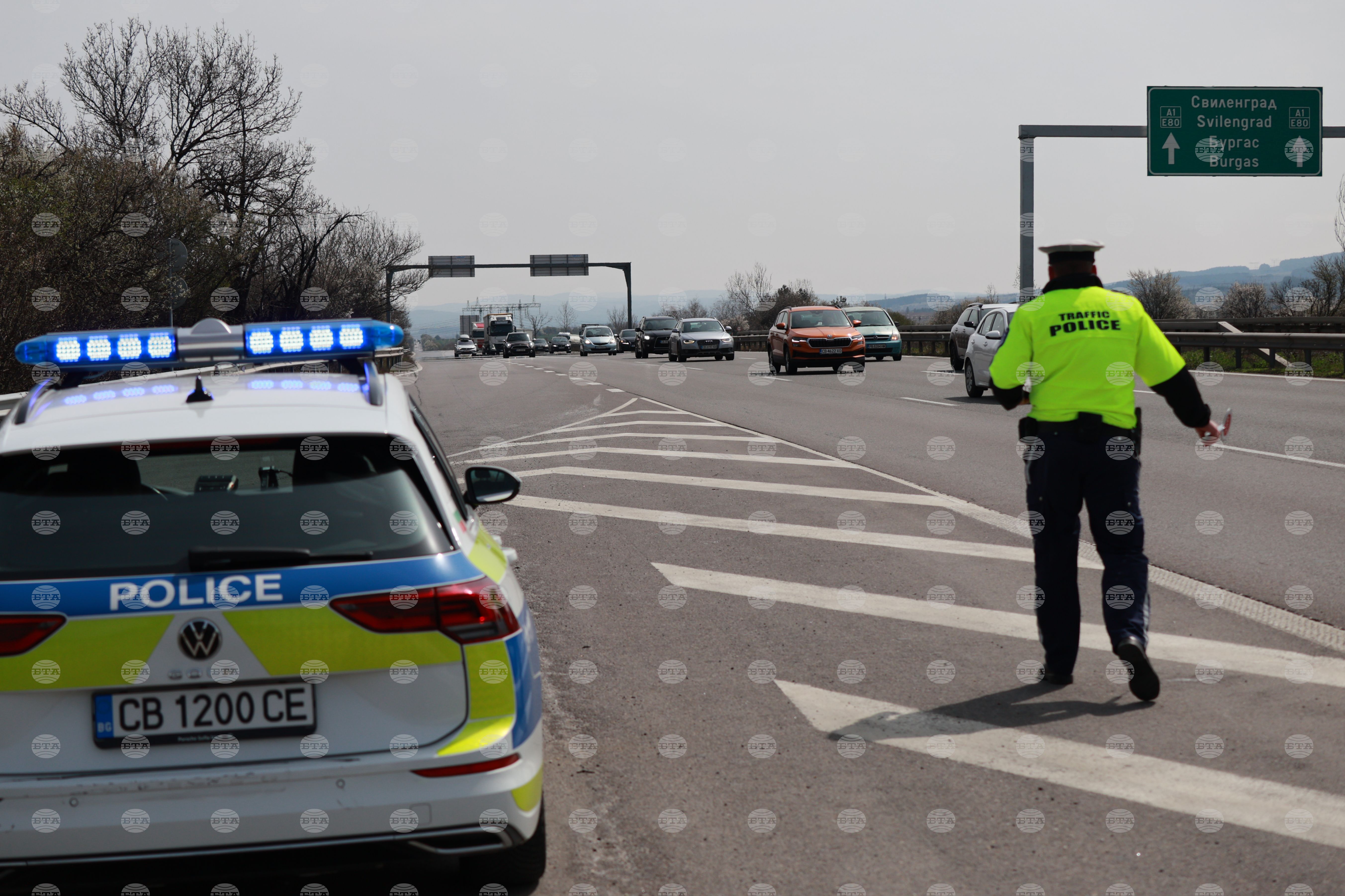 Общо 18 души са шофирали след употреба на алкохол, осем са били под въздействие на наркотици през изминалия ден, съобщи МВР