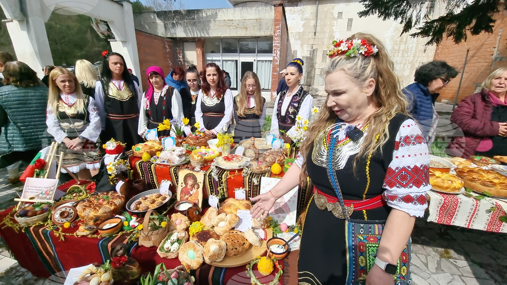 Село Извор - „Червен, червен Великден“ - регионален конкурс