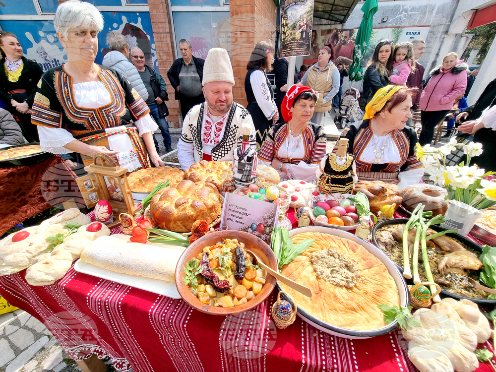 Село Извор - „Червен, червен Великден“ - регионален конкурс