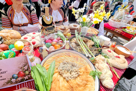 Село Извор - „Червен, червен Великден“ - регионален конкурс