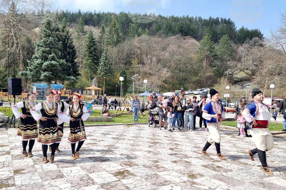 Село Извор - „Червен, червен Великден“ - регионален конкурс