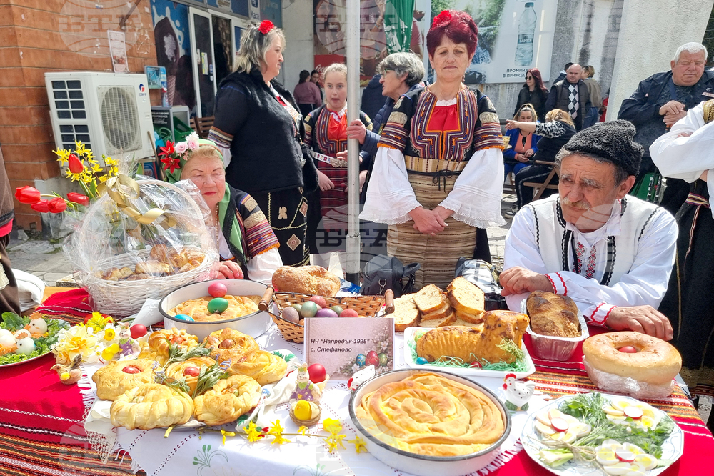 Село Извор - „Червен, червен Великден“ - регионален конкурс