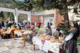 Село Извор - „Червен, червен Великден“ - регионален конкурс