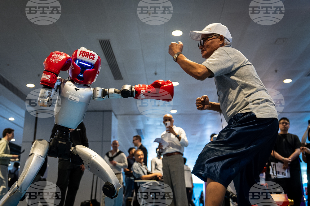 APTOPIX Hong Kong Robots