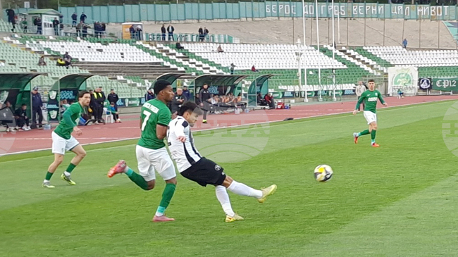 Берое и Локомотив Пловдив завършиха без голове