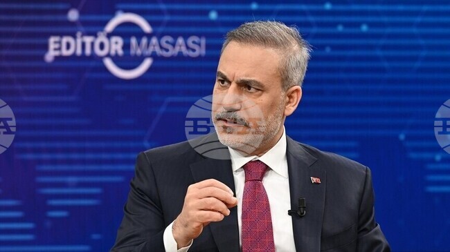 АА: Турция предупреждава срещу военни решения за напрежението в Ормузкия проток, призовава за мирен подход