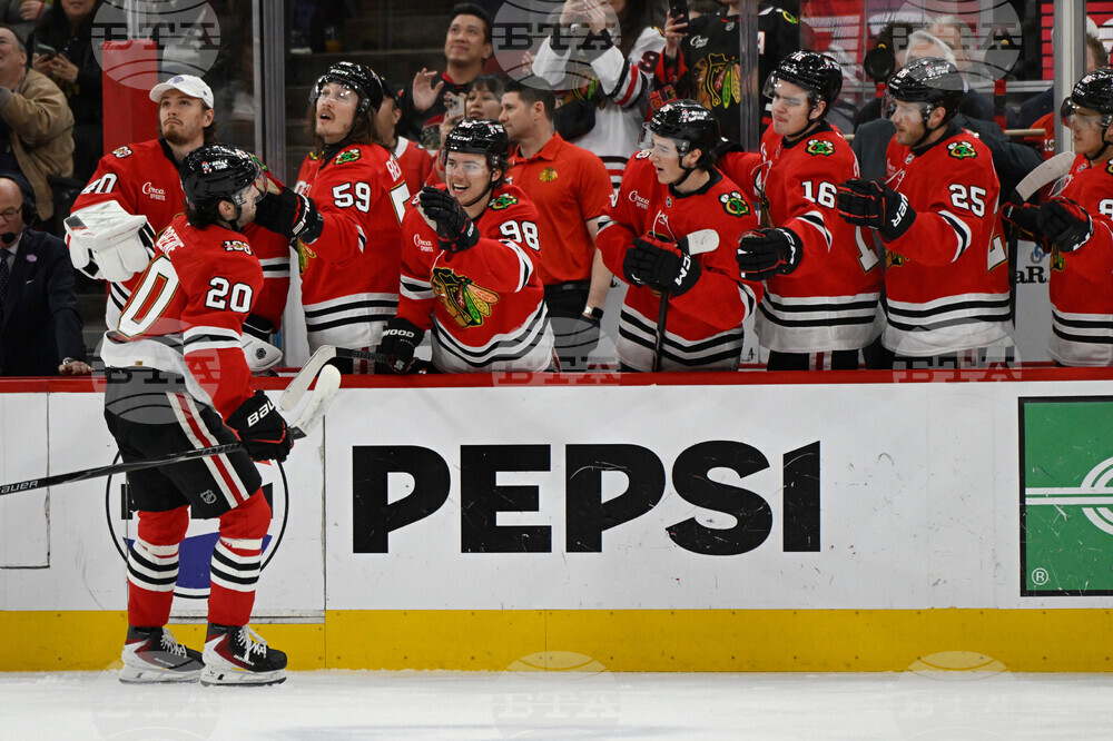 Sabres Blackhawks Hockey