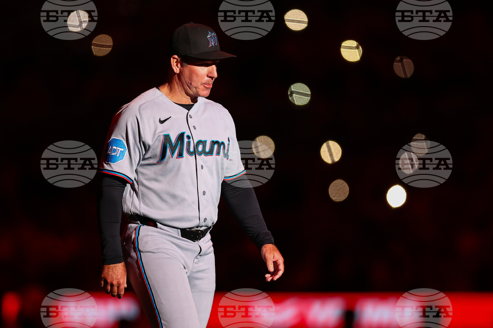 Marlins Braves Baseball