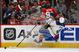 Sabres Blackhawks Hockey
