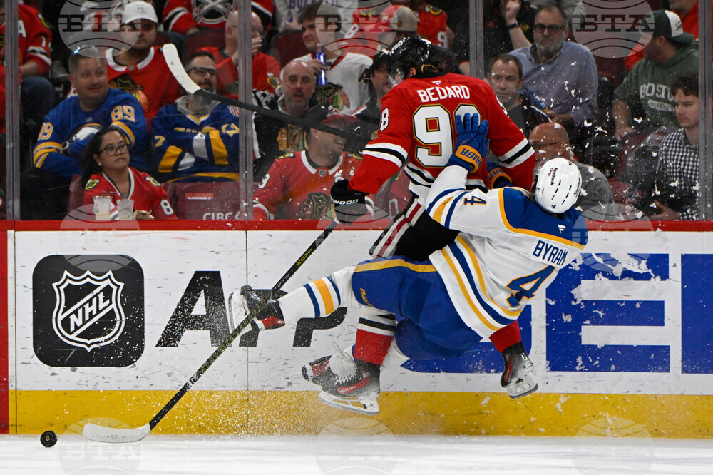 Sabres Blackhawks Hockey