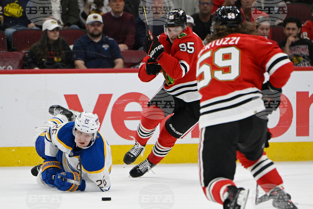 Sabres Blackhawks Hockey