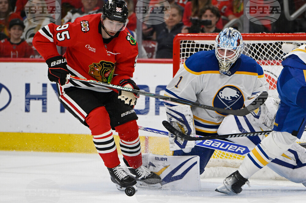 Sabres Blackhawks Hockey