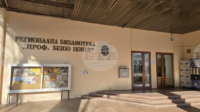 Писателката Ели Лозанова ще гостува за пръв път в Регионалната библиотека в Ловеч