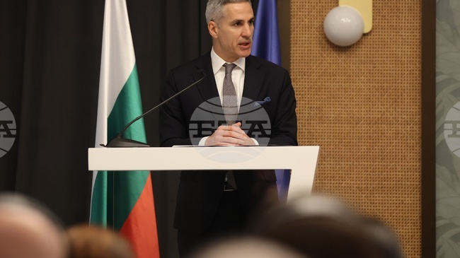 Най-голямата ни цел е България, в която се създава стойност и се задържат талантите, каза служебният премиер Андрей Гюров