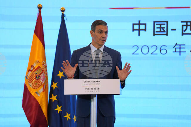 Испания започва план по узаконяването на престоя на мигранти без документи за самоличност