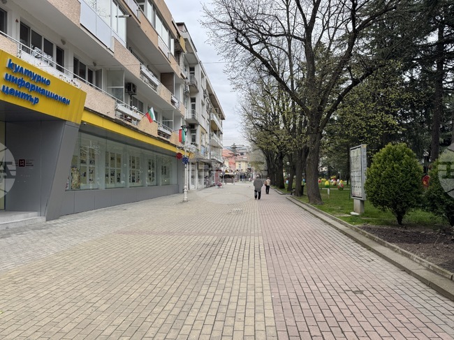 Общо десет са свободните работни места за квалифицирани кадри в Казанлък, обявени в местното Бюро по труда