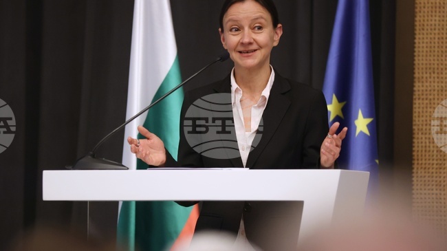 Новата инвестиционна стратегия на JEREMIE у нас обхваща разпознати пропуски, обяви служебният министър на иновациите Ирена Младенова