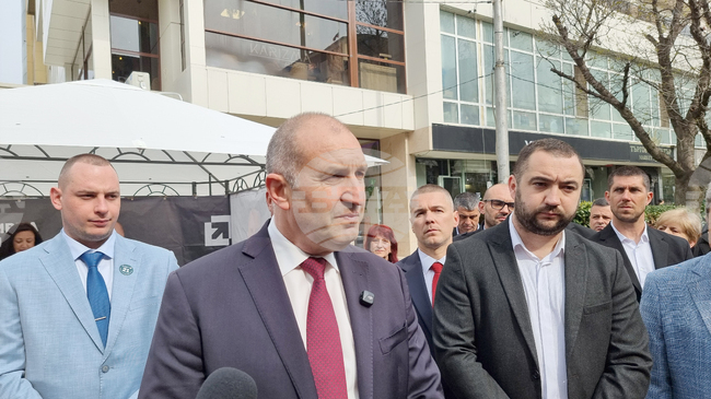 Progressive Bulgaria Leader Radev Urges Mass Vote to Oust Status Quo