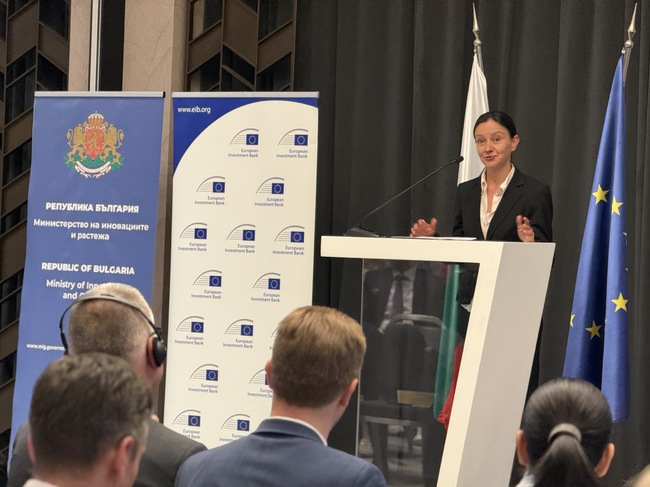 Министър Младенова: Българските компании ще получат финансов ресурс от 210 млн. евро по линия на JEREMIE България