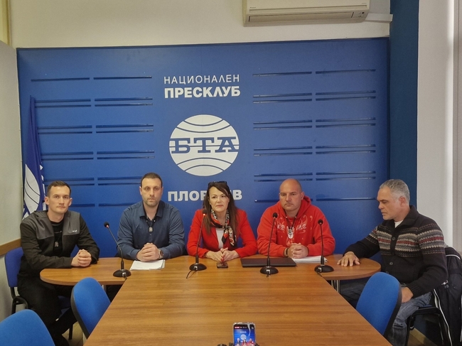 Пресконференция на ПП”Величие” на тема: “Ще има ли референдум относно завода за барут в Карловско и каква е цялата истина по темата”