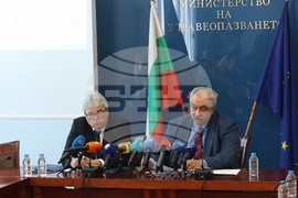 Министерство на здравеопазването - “Колко скъпи са скъпоструващите лекарства в лечебните заведения?”- пресконференция