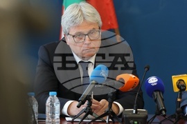 Министерство на здравеопазването - “Колко скъпи са скъпоструващите лекарства в лечебните заведения?”- пресконференция