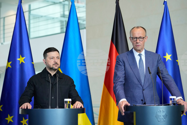 Берлин и Киев ще координират усилията си за завръщане на бежанци от Германия в Украйна