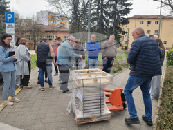 Перник - доставка на бюлетини и изборни книжа