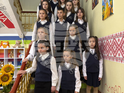 Украйна - Болградска гимназия „Георги Сава Раковски“ - патронен празник - химн - представяне