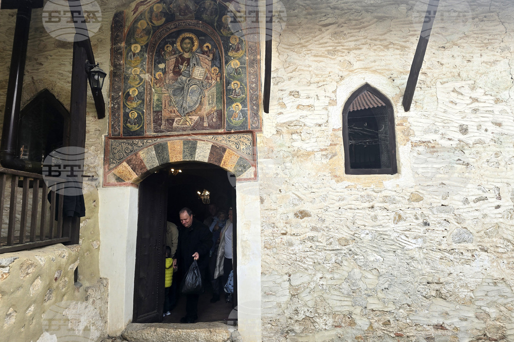 Роженски манастир - честване на чудотворната икона „Света Богородица Портаитиса“