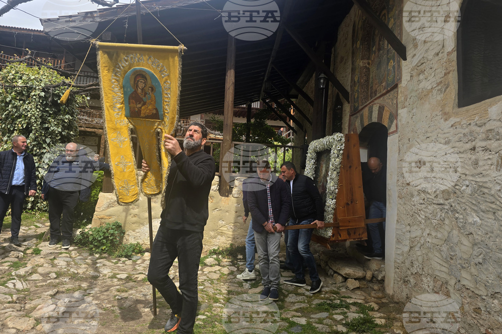 Роженски манастир - честване на чудотворната икона „Света Богородица Портаитиса“