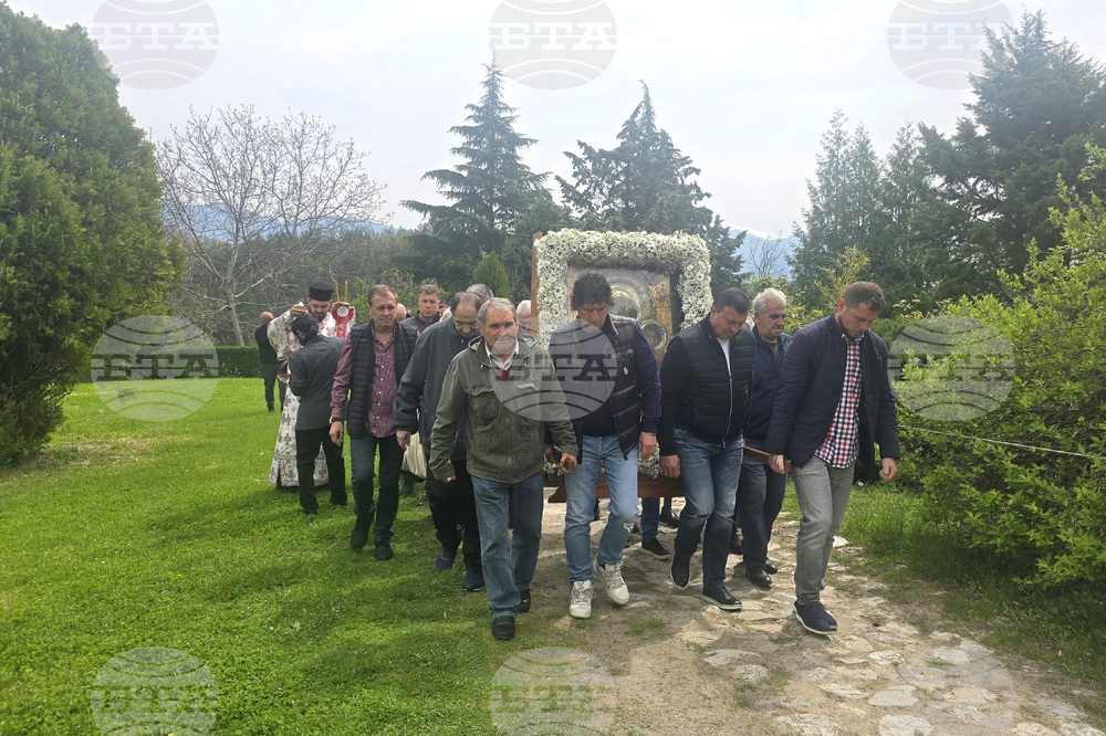 Роженски манастир - честване на чудотворната икона „Света Богородица Портаитиса“