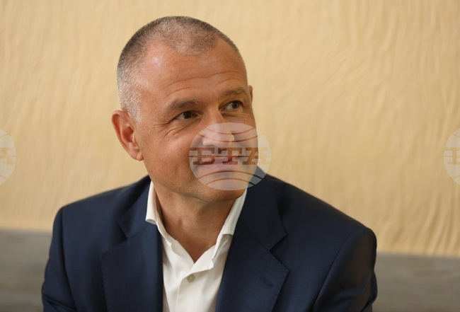 Над 31 000 деца вече имат свои химни, а Болградската гимназия е сред тази общност, каза изпълнителният директор Иван Димитров 