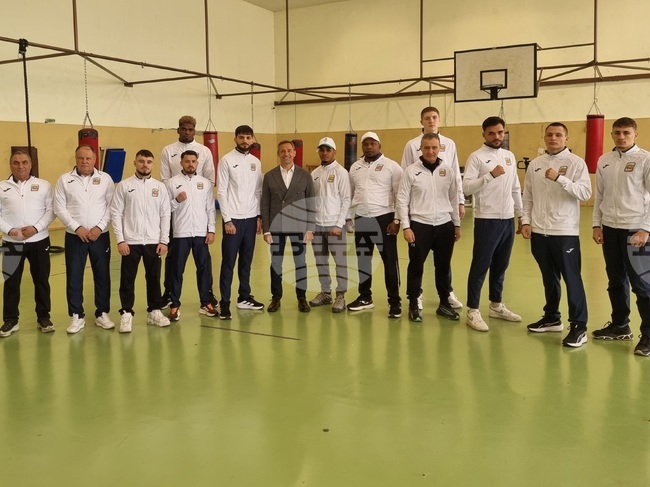 Националният отбор по бокс заминава за Световната купа в Бразилия без Радослав Росенов и Хавиер Ибанес
