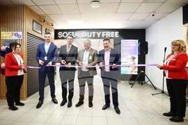 Летище „Васил Левски“ - София - нови търговски обекти