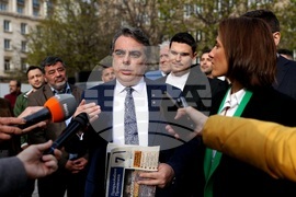 „Продължаваме промяната“ - Валери Айе - среща