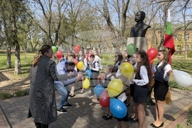 Ukraine – Georgi Sava Rakovski Bolhrad High School – Patron’s Day - Anthem